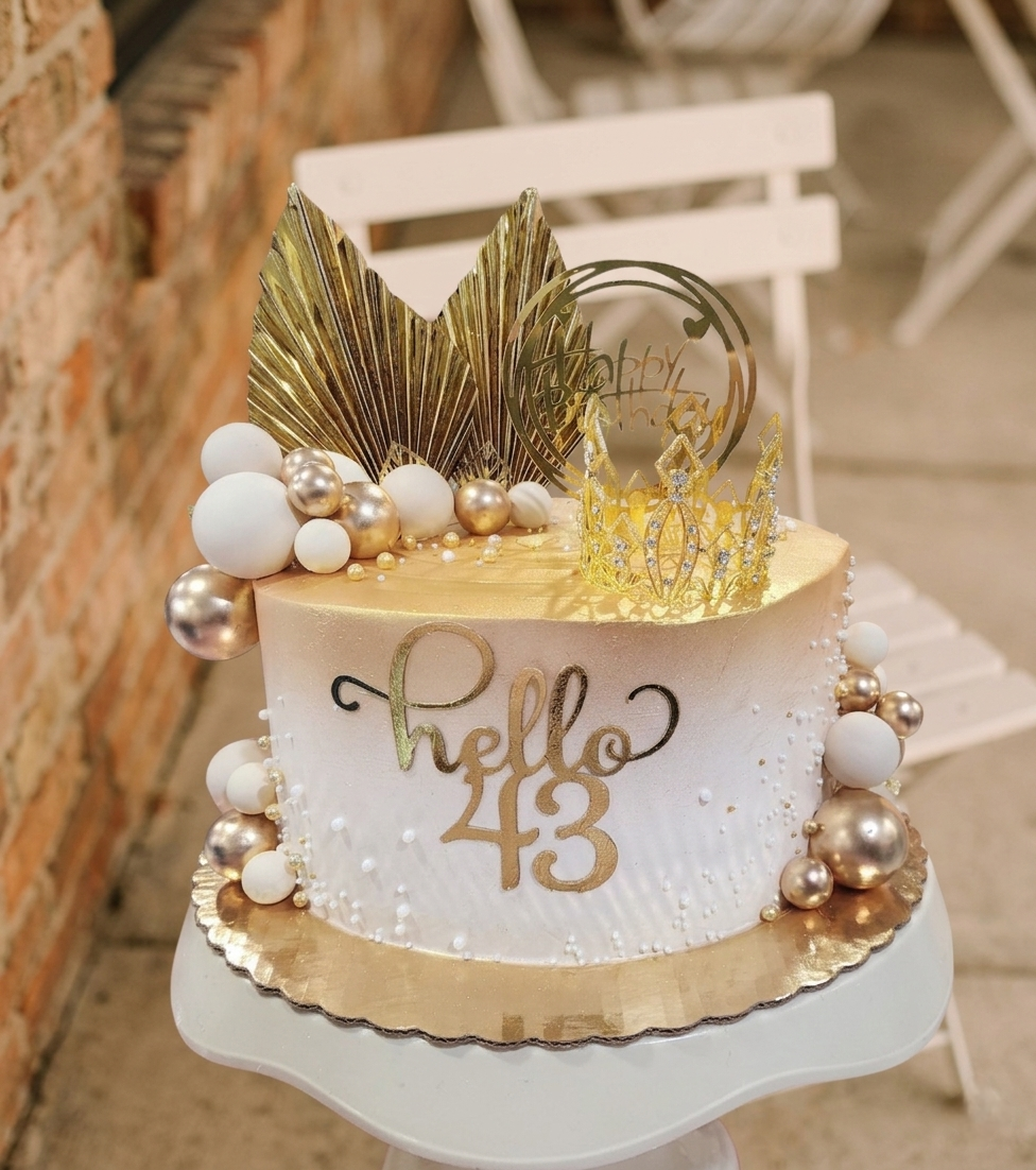 Hello 43 gold leaf cake